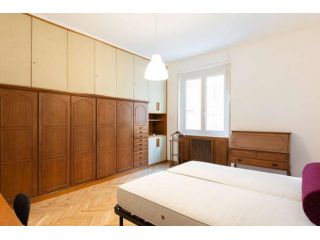 Pentalocale in affitto a Milano