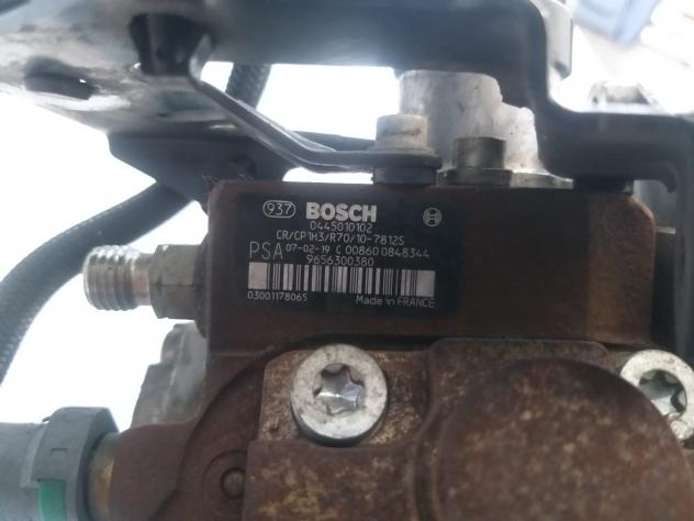 POMPA INIEZIONE DIESEL PEUGEOT 307 Berlina 2° Serie 0445010102 diesel 1.6 (05)