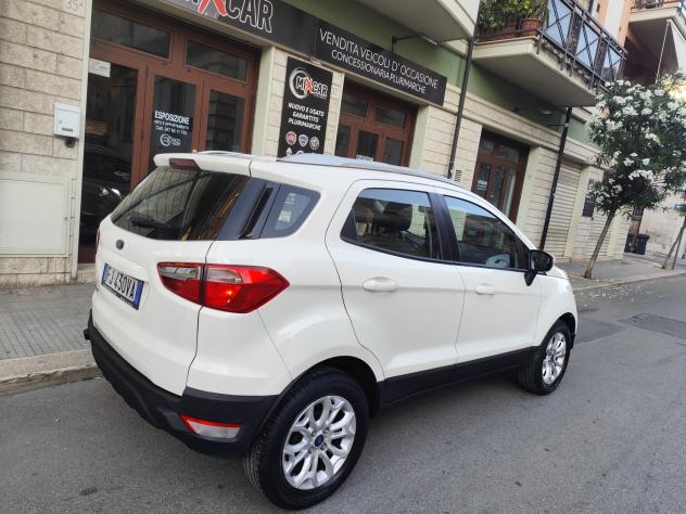 Ford EcoSport 1.5 TDCi 95CV DIESEL TITANIUM - Foto 10