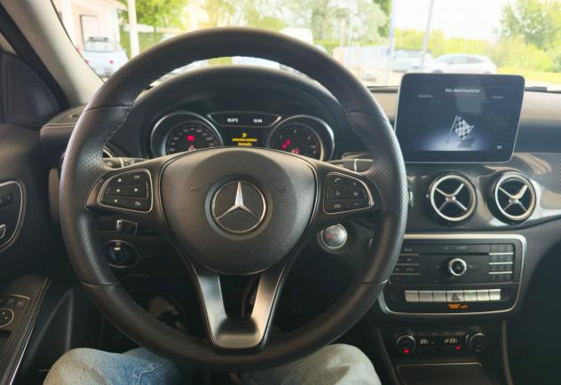 Mercedes-Benz GLA 200 d Automatic Executive - Foto 9