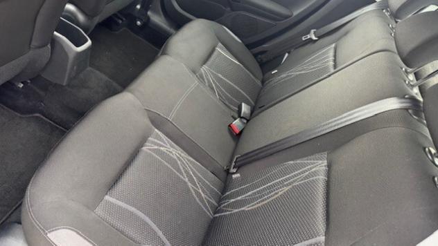 Peugeot 208 1.4 HDi 68 CV 5 porte Active - Foto 10