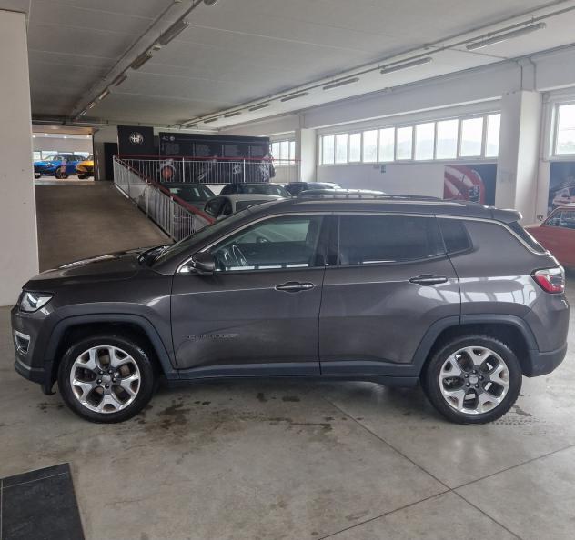 Jeep Compass Compass 1.6 mjt Limited 2wd 120cv my19 - Foto 3