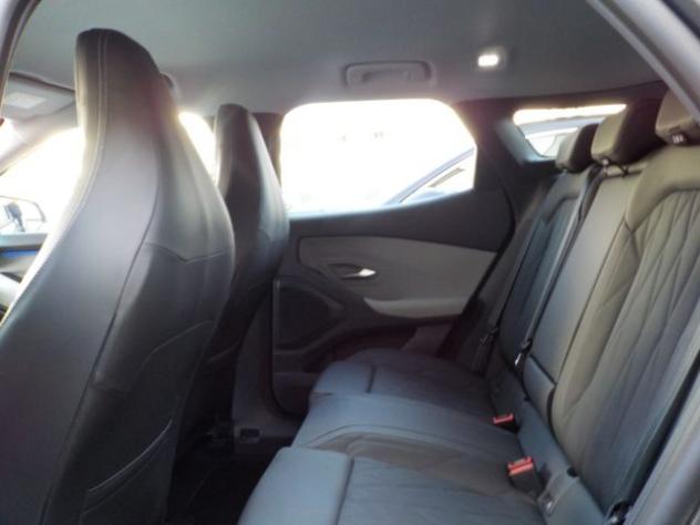 FORD Explorer -E Standard Range Explorer 52 KWH 170CV rif. 24159288 - Foto 9