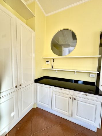 CUCINA COMPLETA CON ELETTRODOMESTICI – PRONTA ALL’USO - Foto 7