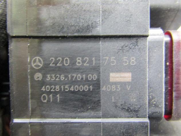 2208217558 GRUPPO DI COMANDO QUATTRO FRECCE MERCEDES CLASSE S 320 W220 3.2 150KW 5P D AUT (2004) RICAMBIO USATO CON INTERRUTTORI COMANDI CRUSCOTTO - Foto 3