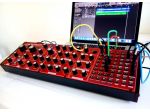 Behringer Neutron analog synth semi modulare