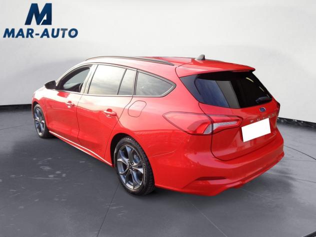 Ford Focus 1.0 EcoBoost Hybrid 125 CV SW ST Line - Foto 2