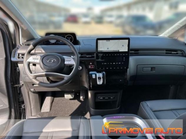 HYUNDAI Staria 2.2 AT 2WD 7 posti Signature rif. 20324722