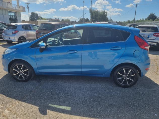 Ford Fiesta 1.4 TDCi 68CV 5 porte Titanium - Foto 7