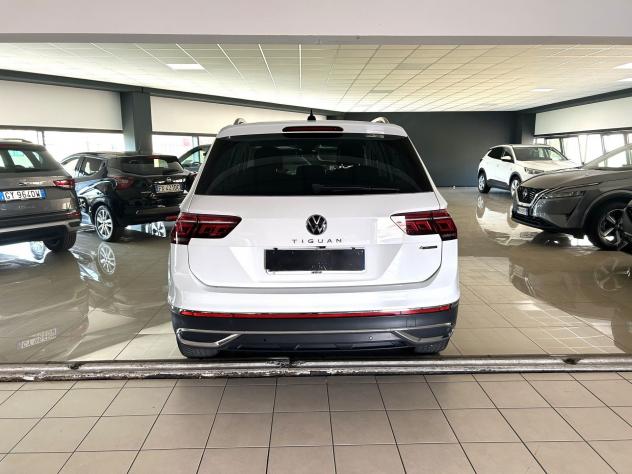 Volkswagen Tiguan 2.0 TDI 150CV Elegance DSG 4MOTION - Foto 5