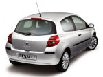 Renault Clio serie 3 serie 4 ricambi motore cofani fari cerchi
