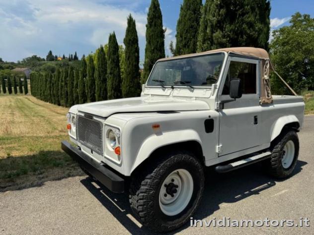 LAND ROVER Defender 90td Pick-Up RESTAURO PERSONALIZZATO rif. 23860123