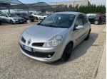 RENAULT Clio 1.4 16V 5 porte Confort rif. 23766195