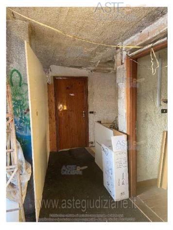 IMMOBILI-IMMOBILE COMMERCIALE-Via dei Mille, 46, 84091 Battipaglia SA, Italia - Foto 4