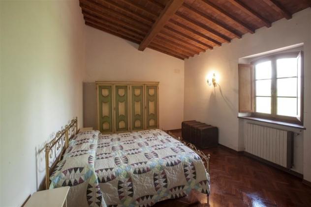COLONICA di 21 vani e di 850 mq (MONTESPERTOLI) rif. M 700 - Foto 14