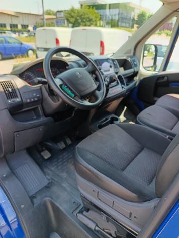 Peugeot Boxer 33 2.2 BlueHDi 140 S&S PM-TN Furgone - Foto 8