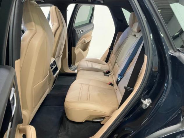 PORSCHE Cayenne 3.0 V6 E-Hybrid Aut. 462 CV * PELLE * TETTO * rif. 23463638 - Foto 8