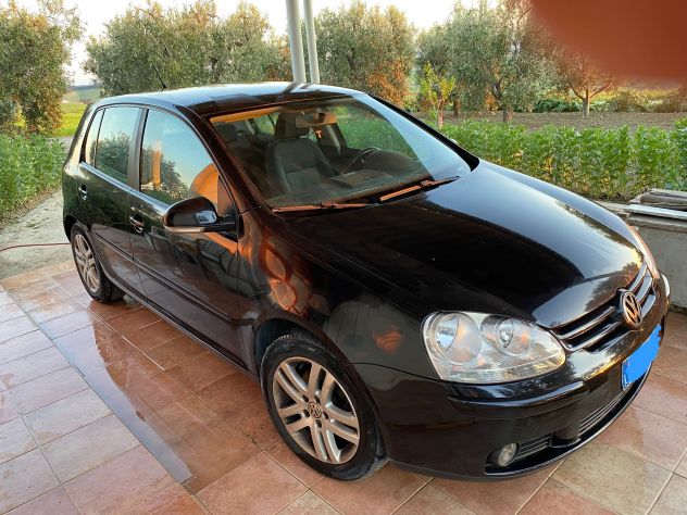 Volkswagen Golf 5p 1.9 tdi Blue-T