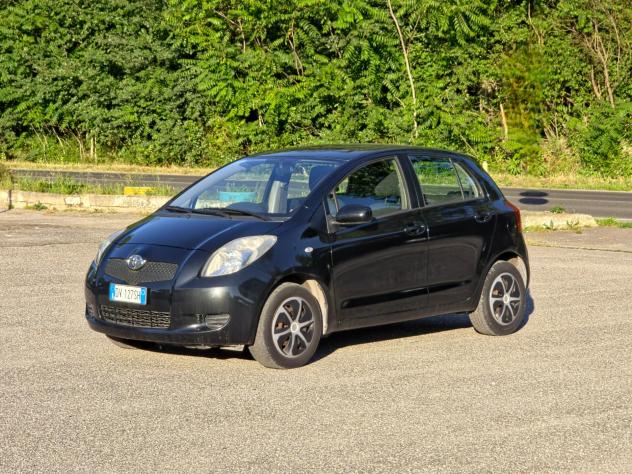 Toyota Yaris 1.0 5 porte Sol CV-69 E4 Manuale NEO 2009 - Foto 3