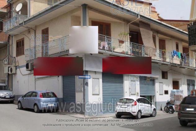 IMMOBILI-IMMOBILE RESIDENZIALE-Via FERRERI GRAZIA 212