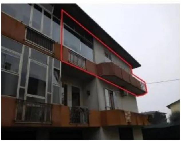 Immobile in asta di 109 m², box auto in vendita a Lonigo - Foto 2