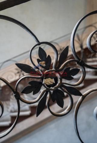 Orvieto centro - Appartamento di prestigio al piano nobile su unico livello con giardino, posti auto e terrazza in vendita nel centro storico di Orvie - Foto 2