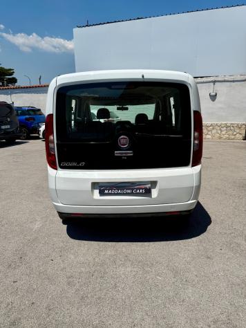 Fiat Doblo Dobl1.6 MJT 90CV S&S Lounge - Foto 6
