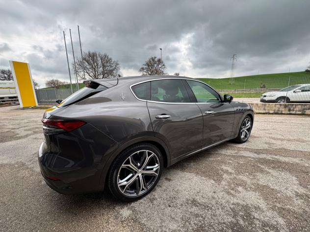 Maserati Levante 330 CV MHEV AWD GT - Foto 7