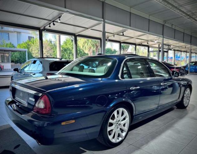 Jaguar XJ 2.7d V6 207CV Sovereign - Foto 10