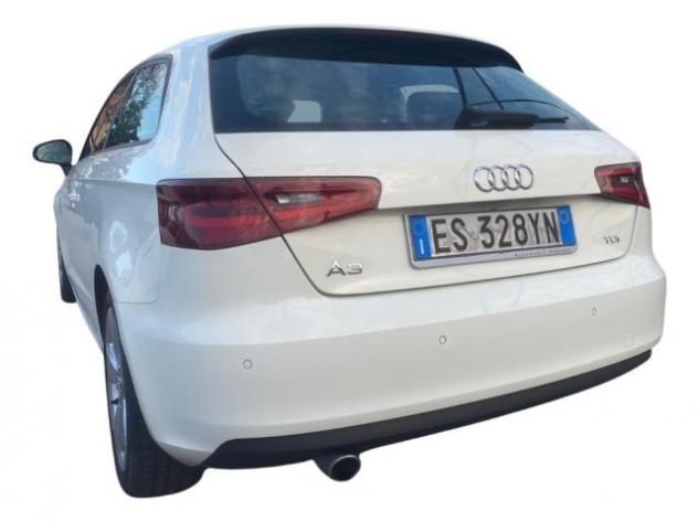 AUDI A3 1.6 TDI S tronic Ambition Automatica rif. 24051628 - Foto 2
