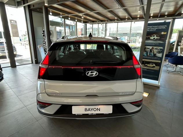 Hyundai Bayon 1.0 TGDI 90cv Business TUA A 15.990.00€ - Foto 4
