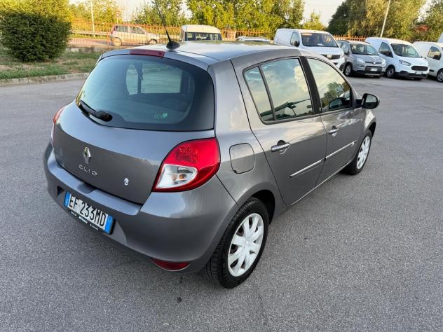 Renault Clio 1.2 16V 5 porte Dynamique - Foto 4