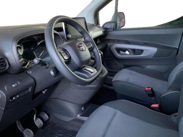Toyota Proace City Verso 1.5D 100 CV S&S Short D Executive - Foto 7