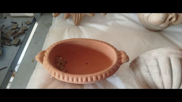 Lotto completo di terracotte decorative e da giardino – centinaia di pezzi - Foto 7