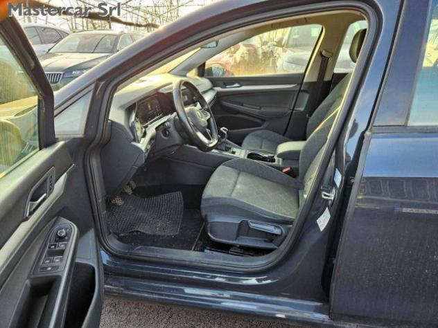 VOLKSWAGEN Golf Variant Golf VIII Variant 1.0 tsi evo Life 110cv - GF044WJ rif. 23779520 - Foto 10