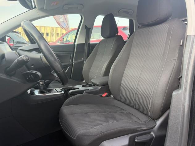 Peugeot 308 1.6 BlueHDI 120cv EAT6 Business - Foto 8