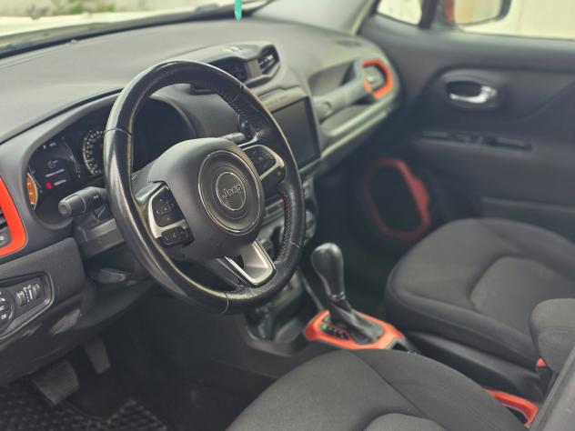 Jeep Renegade 2.0 Mjt 140CV 4WD Active Drive Low Upland - Foto 9
