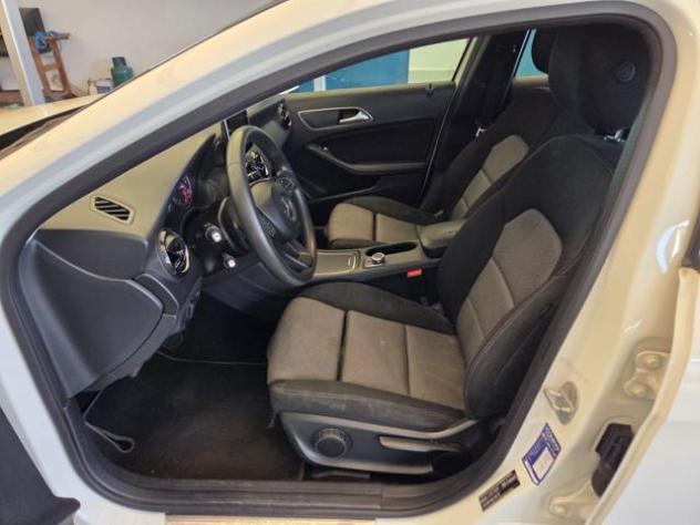 MERCEDES-BENZ A 160 d Automatic Business rif. 23408382 - Foto 6