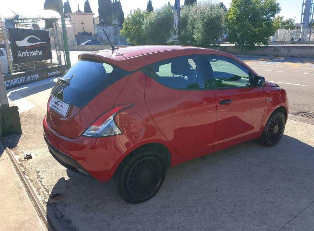 LANCIA - Ypsilon - 1.2 69 CV 5p. S&S Monogram - Foto 3