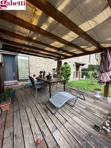 Rif. S2664 - Gaiole in Chianti - rustico con giardino e posti auto - Foto 8