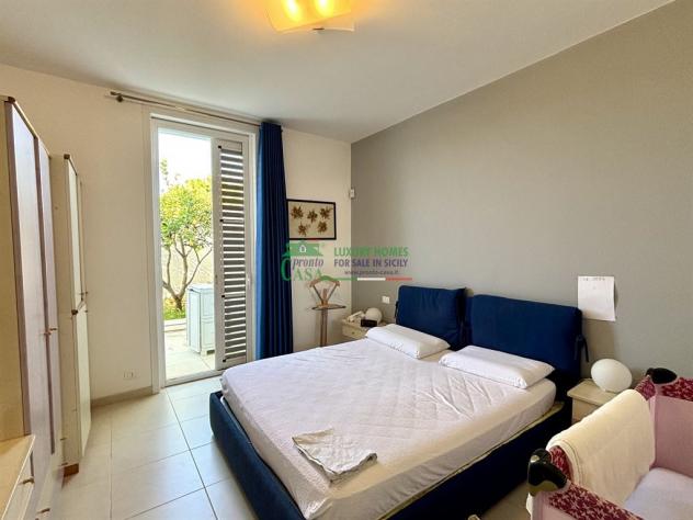 Rif. 2480 - Villa a schiera con verande e giardino a Marina di Ragusa - Foto 13