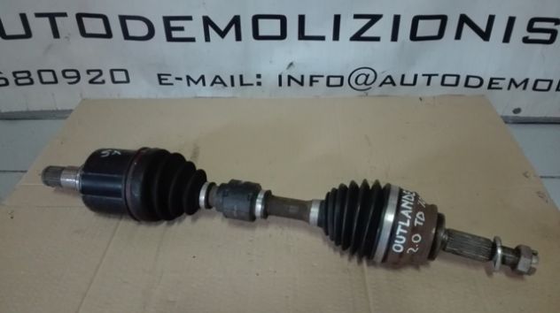 Semiasse anteriore SX Mitsubishi Outlander 2.0 DI-D del 2010