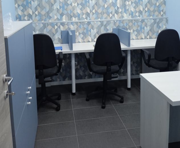 Vendo Arredo ufficio usato in ottime condizioni - Foto 4