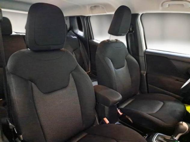 Jeep Renegade 1.6 Mjt DDCT 120 CV Business - Foto 8