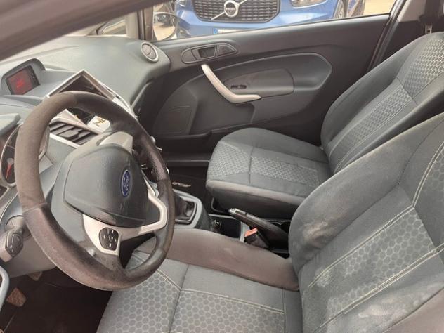Ford Fiesta Fiesta+ 1.4 TDCi 68CV 3 porte - Foto 6