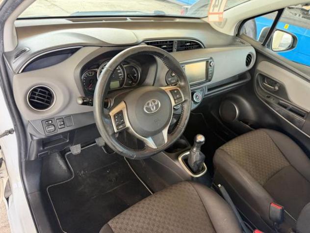 TOYOTA Yaris 1.0 5 porte Active rif. 24016369 - Foto 10