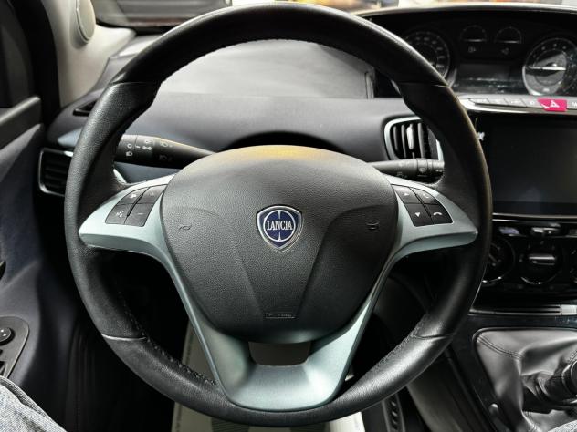 Lancia Ypsilon 1.0 FireFly 5 porte S&S Hybrid Gold - Foto 10