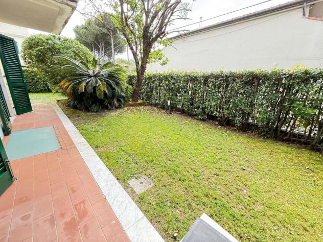 Appartamento in vendita a Ronchi - Massa 100 mq Rif: 1327152