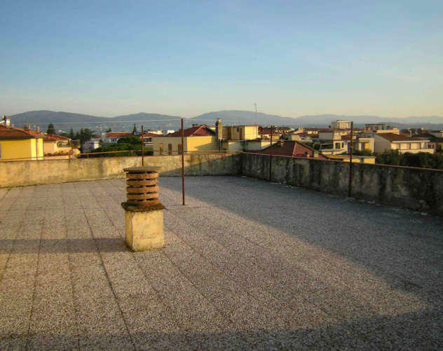 ampia singola (15 mq) in Campo di Marte comoda per Scuola di Musica di Fiesole - Foto 8