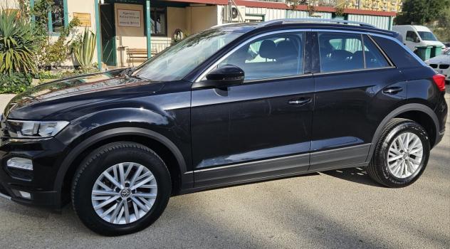 Volkswagen T-Roc 1.6 TDI SCR Business BlueMotion Technology - Foto 8